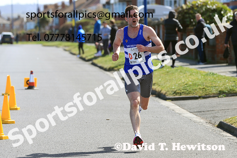 Senior mens Northern 12 Stage Road Relay, 2025 Northern 12 and 6 Stage Road Relays and Junior 5k, Redcar. Photo: David T. Hewitson/Sports for All Pics
